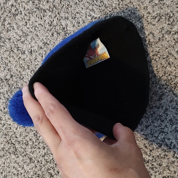 Toddler MARVEL Beanie Hat - Picture 4 of 6